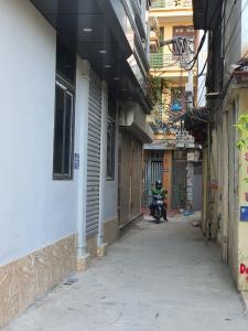 Nhà Riêng 4 tầng xây 5 căn Bán tại số 25 (đầu ngõ), đường DV3 Văn Phú – phường Phú La – quận Hà Đông – Hà Nội.